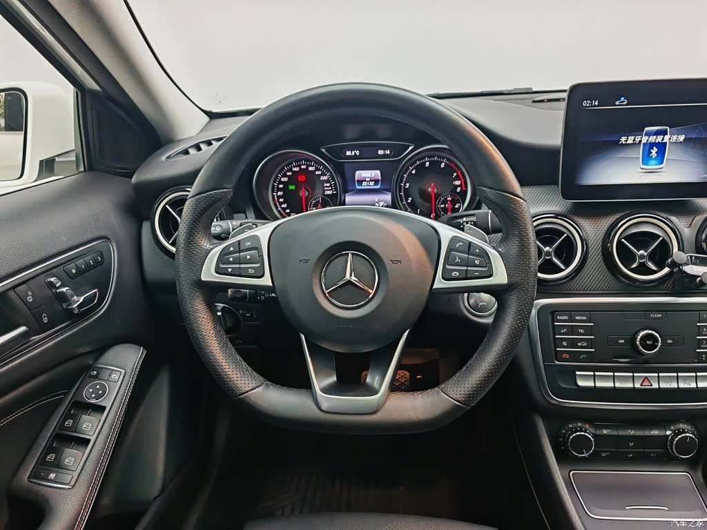 Mercedes-Benz GLA, 2019 11