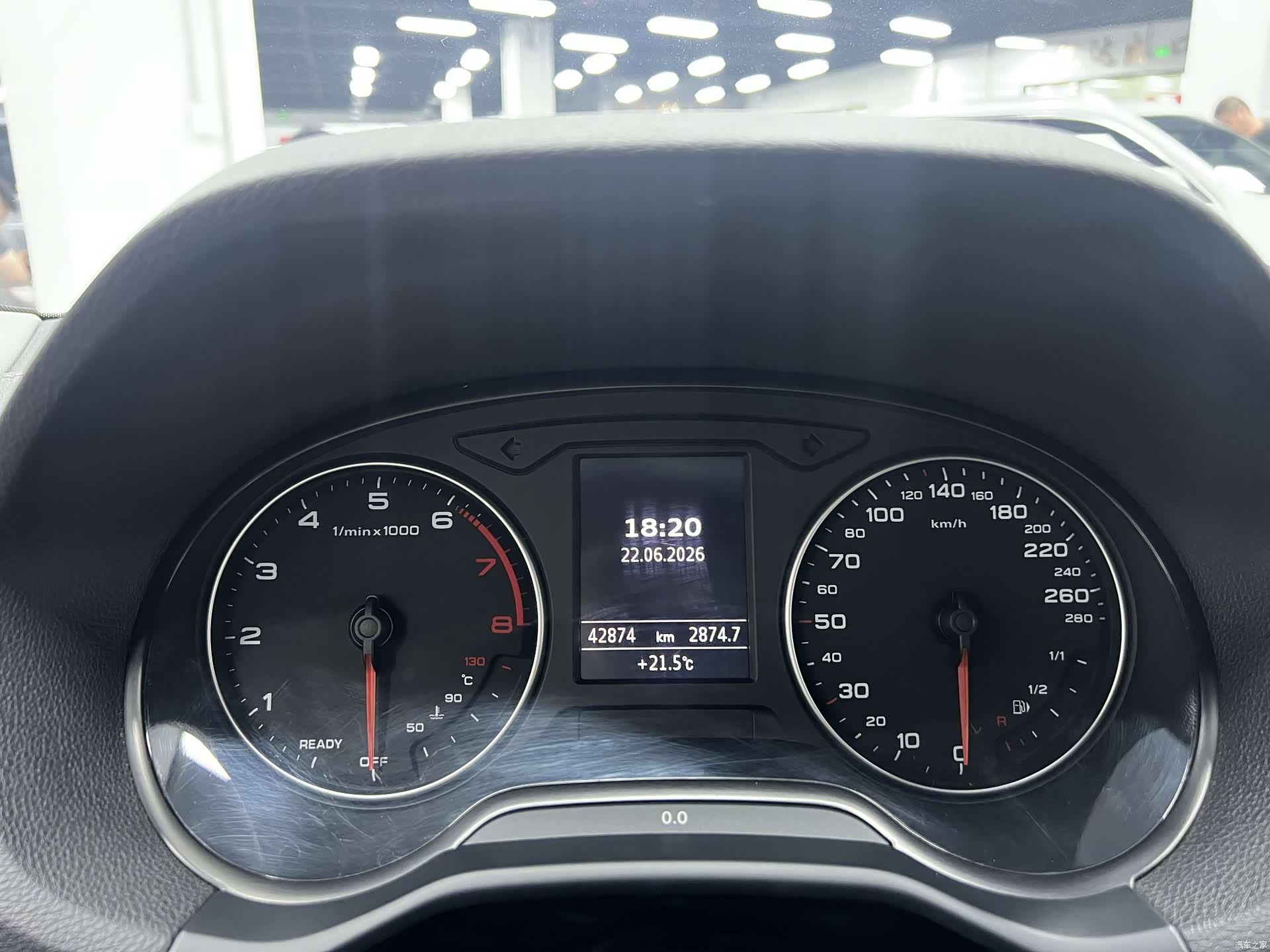 Audi Q2L, 2022 12