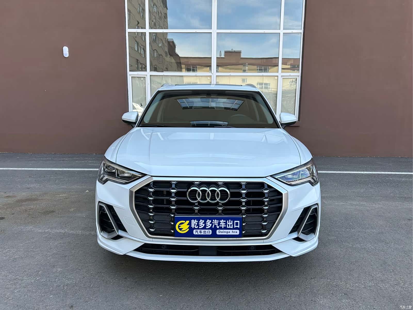 Audi Q3, 2022 2