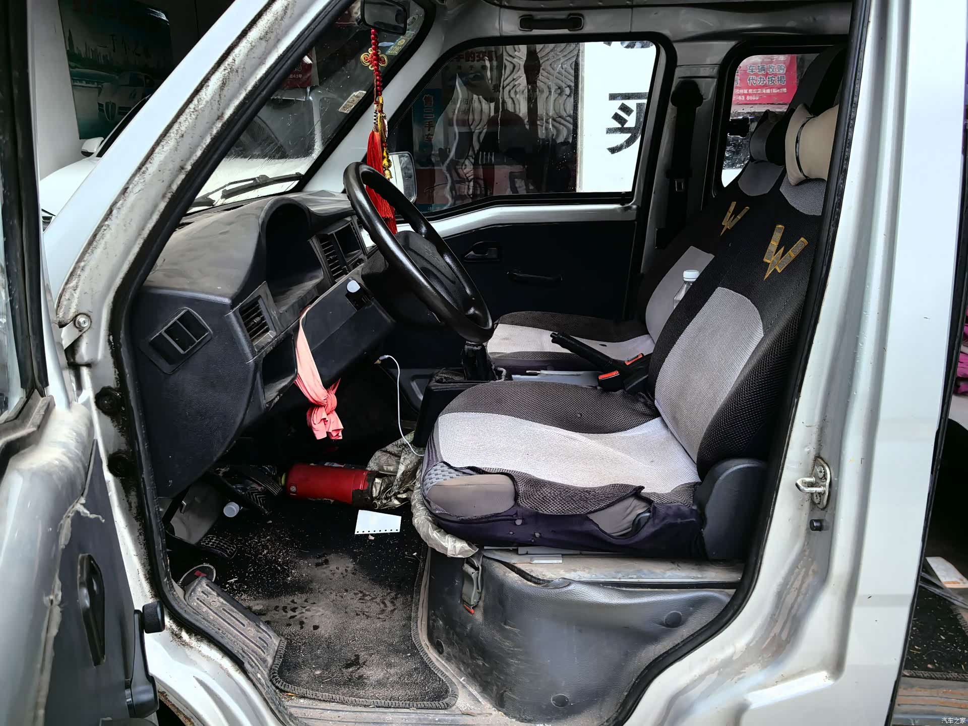 Wuling LD6, 2016 10