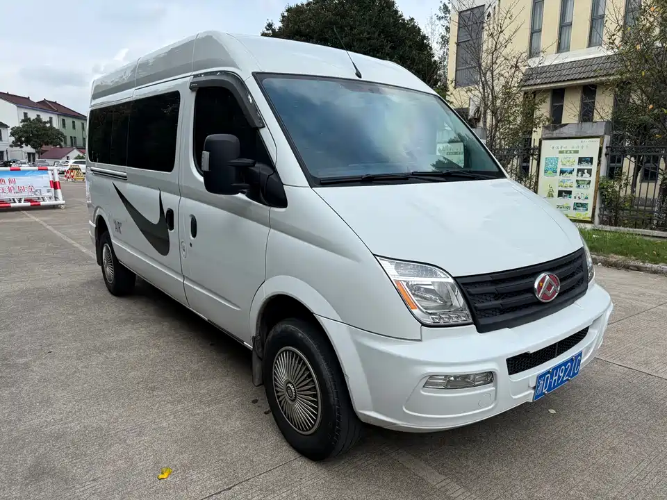 MAXUS Xintu V80