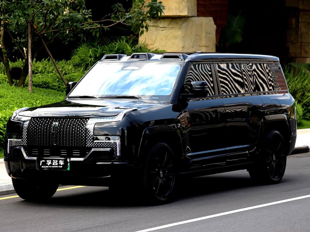 Yangwang U8 L