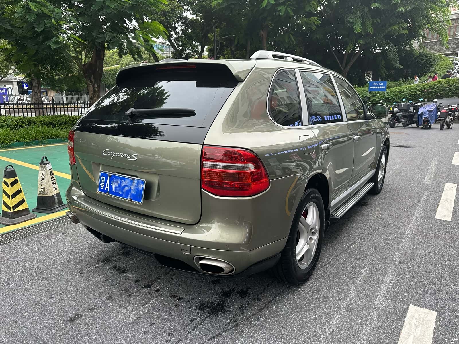 Porsche Cayenne, 2009 4