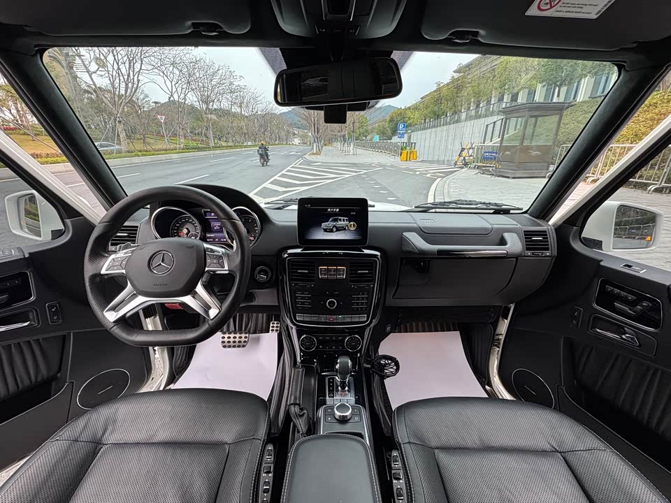 Mercedes-Benz G-class Mercedes-Benz G-class