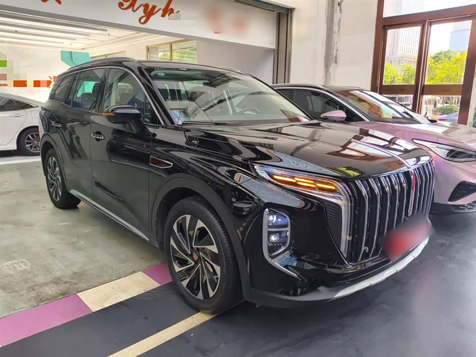 Hongqi HS7 PHEV