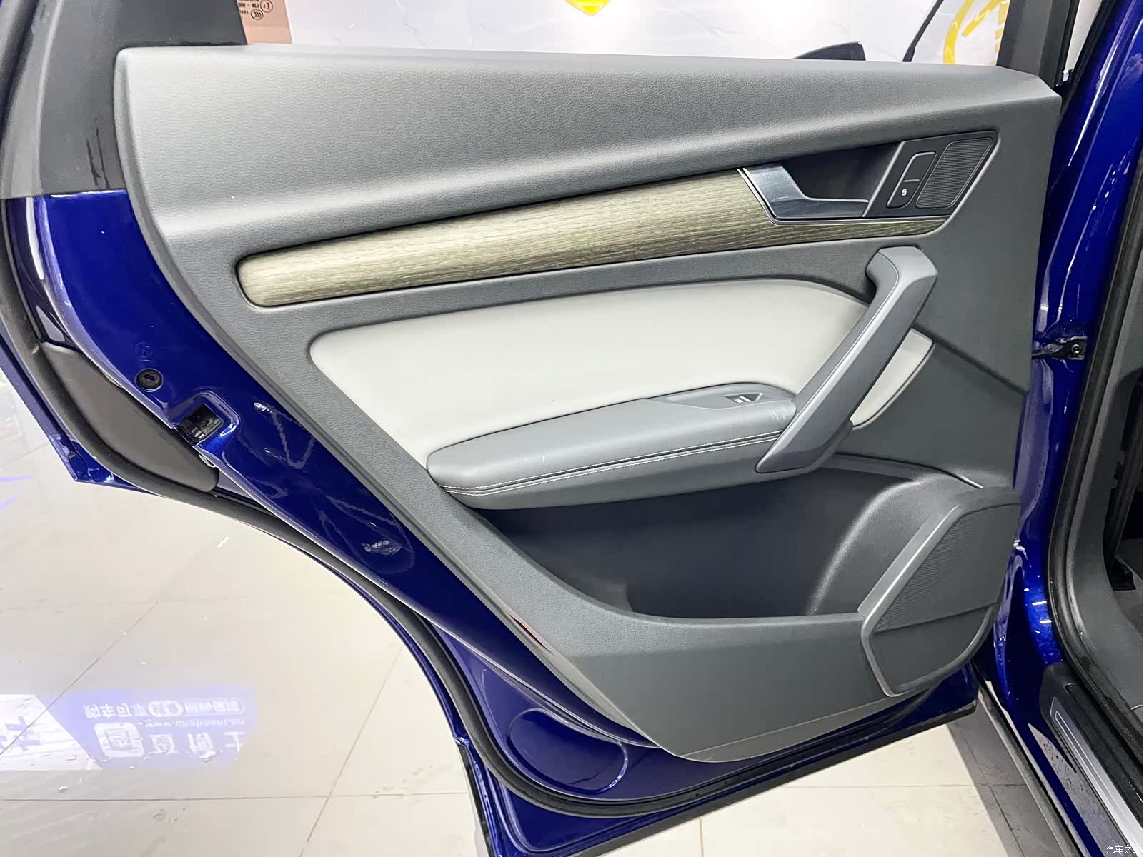 Audi Q5L, 2019 15