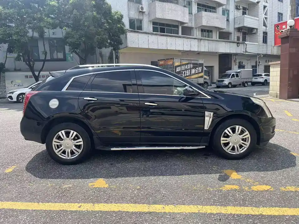 Cadillac SRX