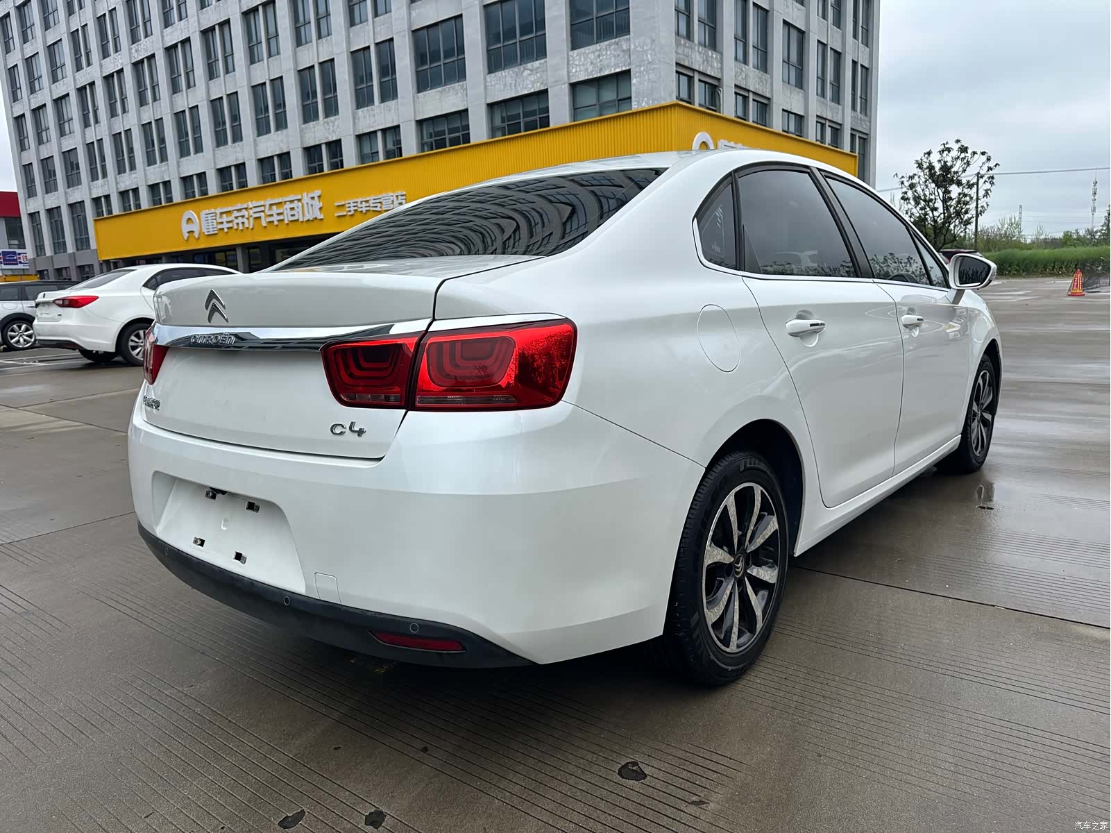 Citroen C4, 2017 все фото