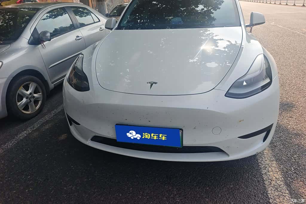 Tesla Model Y, 2024 2