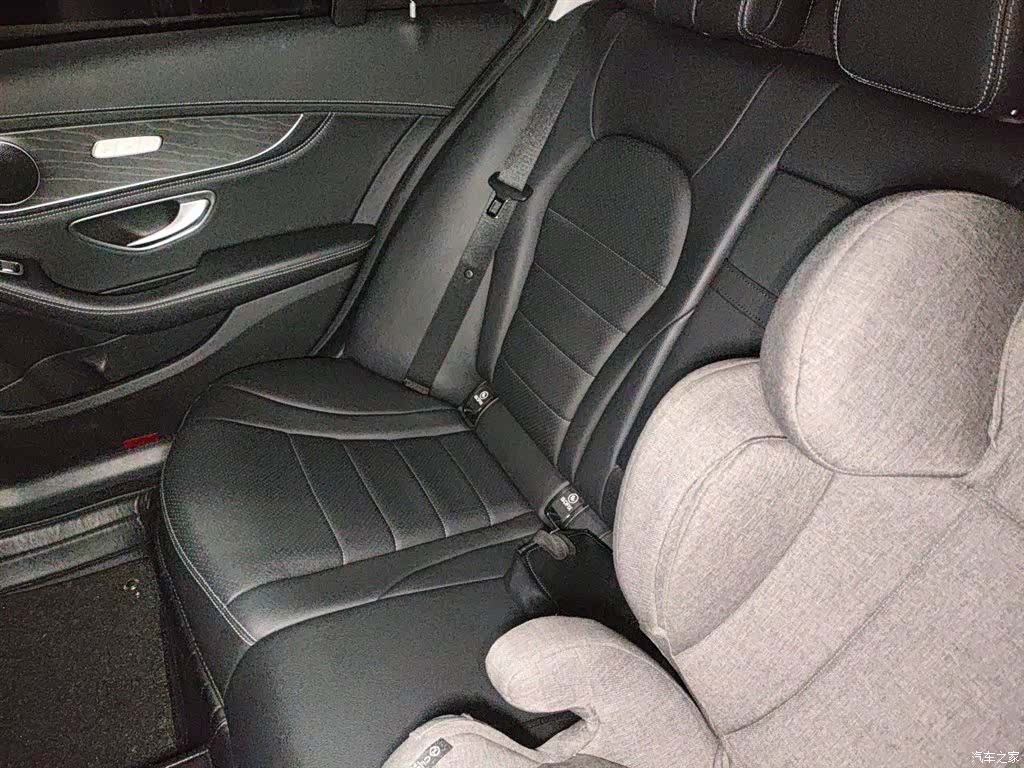Mercedes-Benz C-Class, 2019 15
