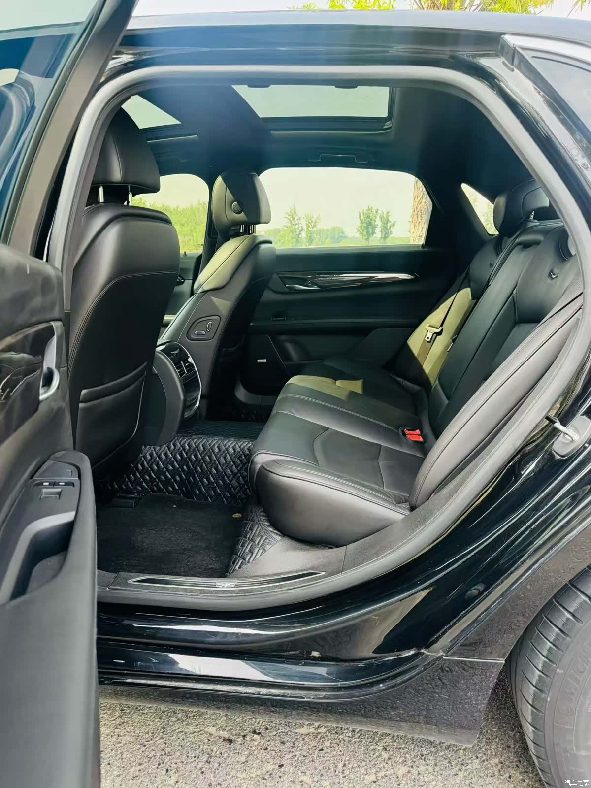 Cadillac CT6, 2016 все фото