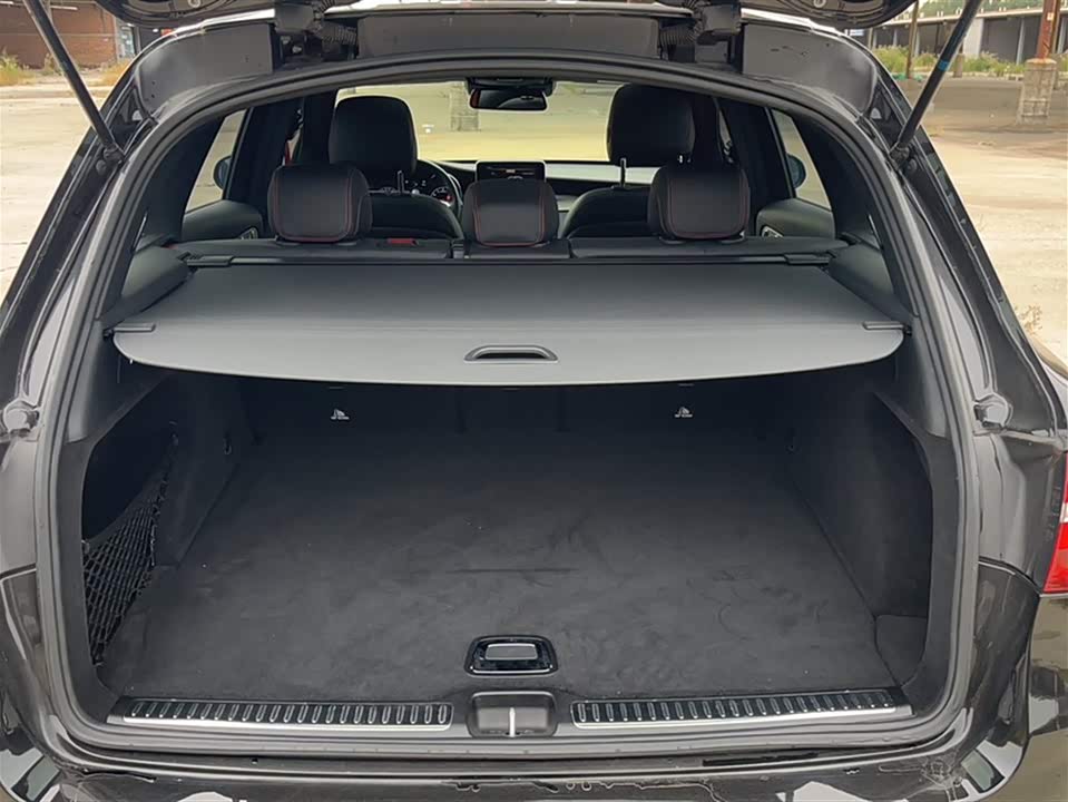 Mercedes-Benz GLC AMG