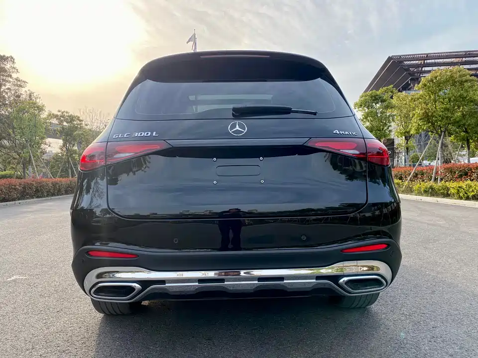 Mercedes-Benz GLC Mercedes-Benz GLC