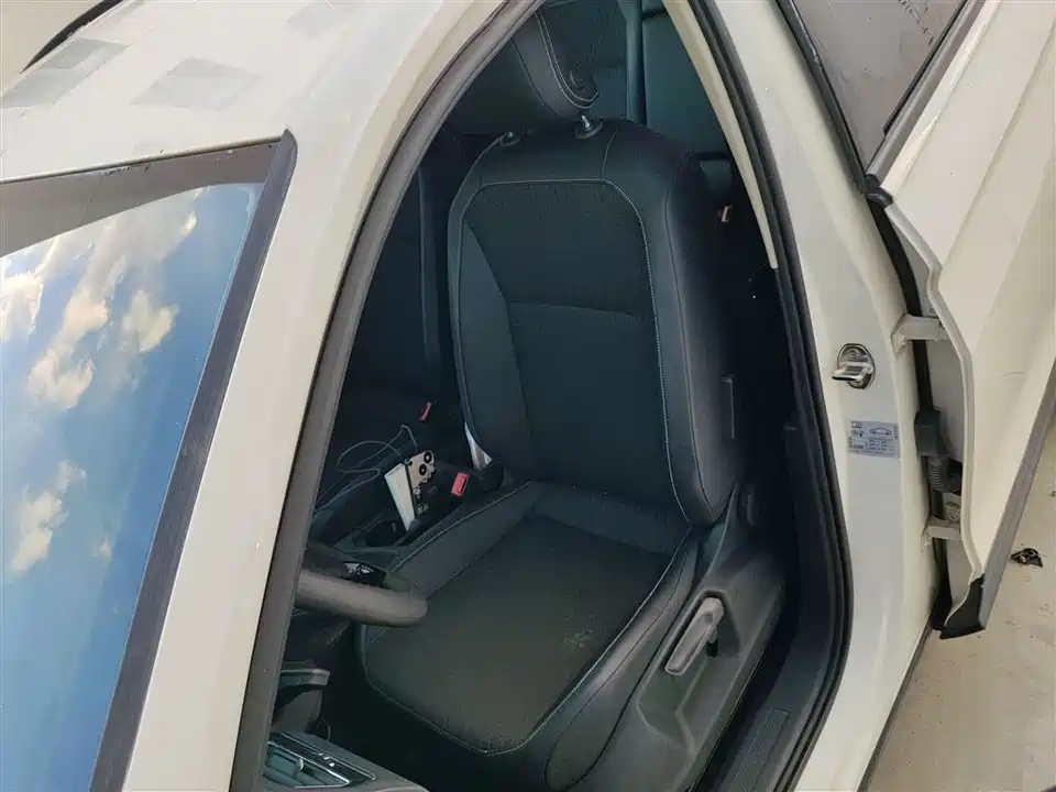 Volkswagen Tiguan L Volkswagen Tiguan L