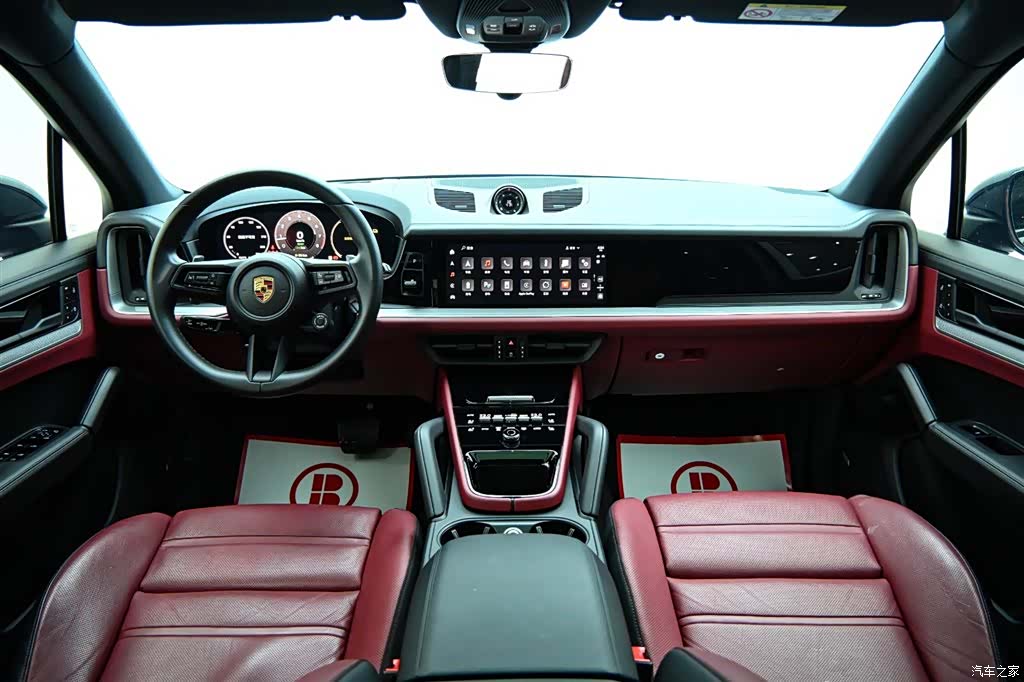 Porsche Cayenne, 2024 14