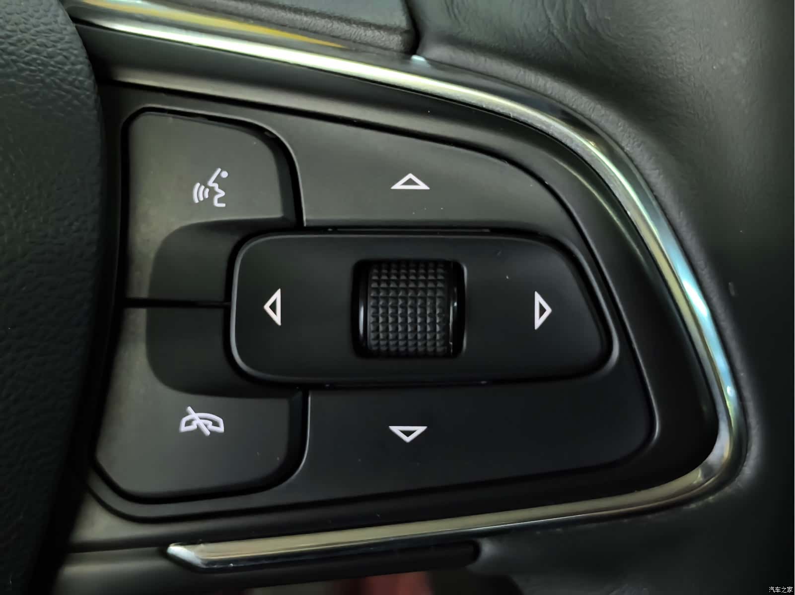 Buick Envision Plus, 2023 24