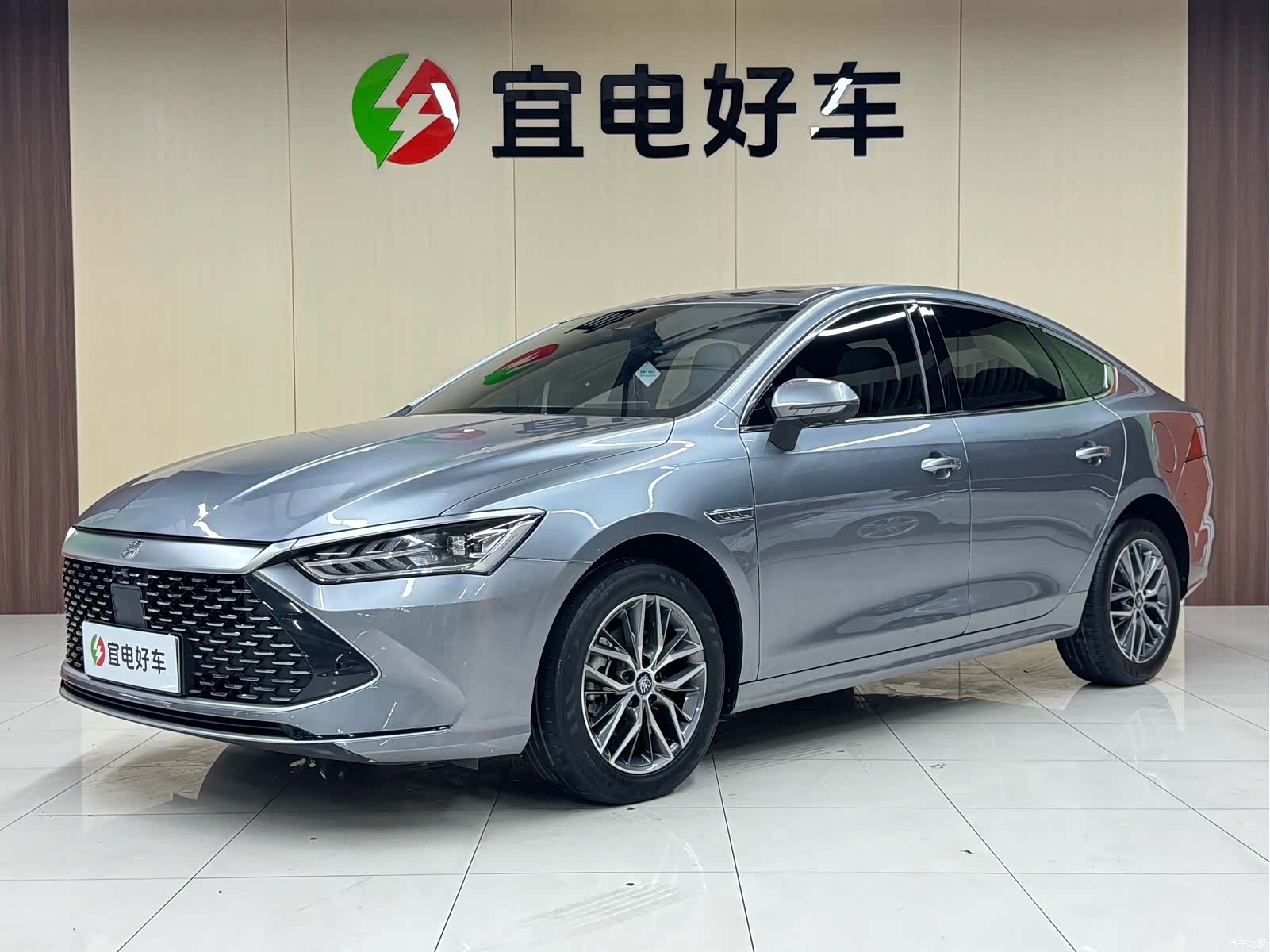 BYD Qin