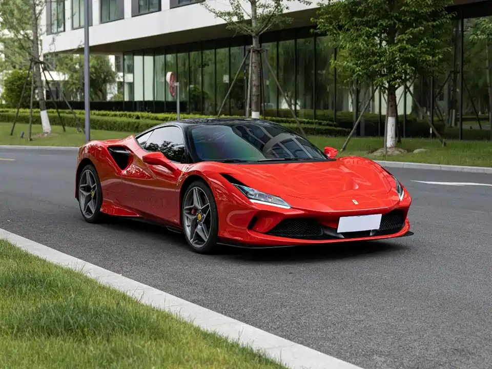 Ferrari F8
