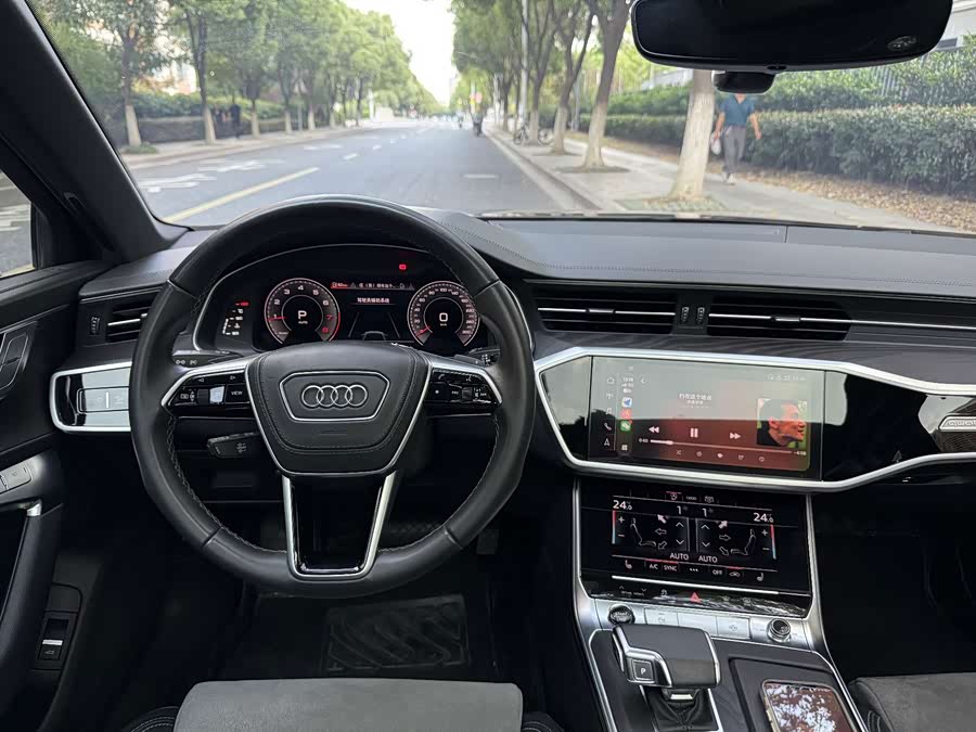 Audi A6L 2024, фото 12