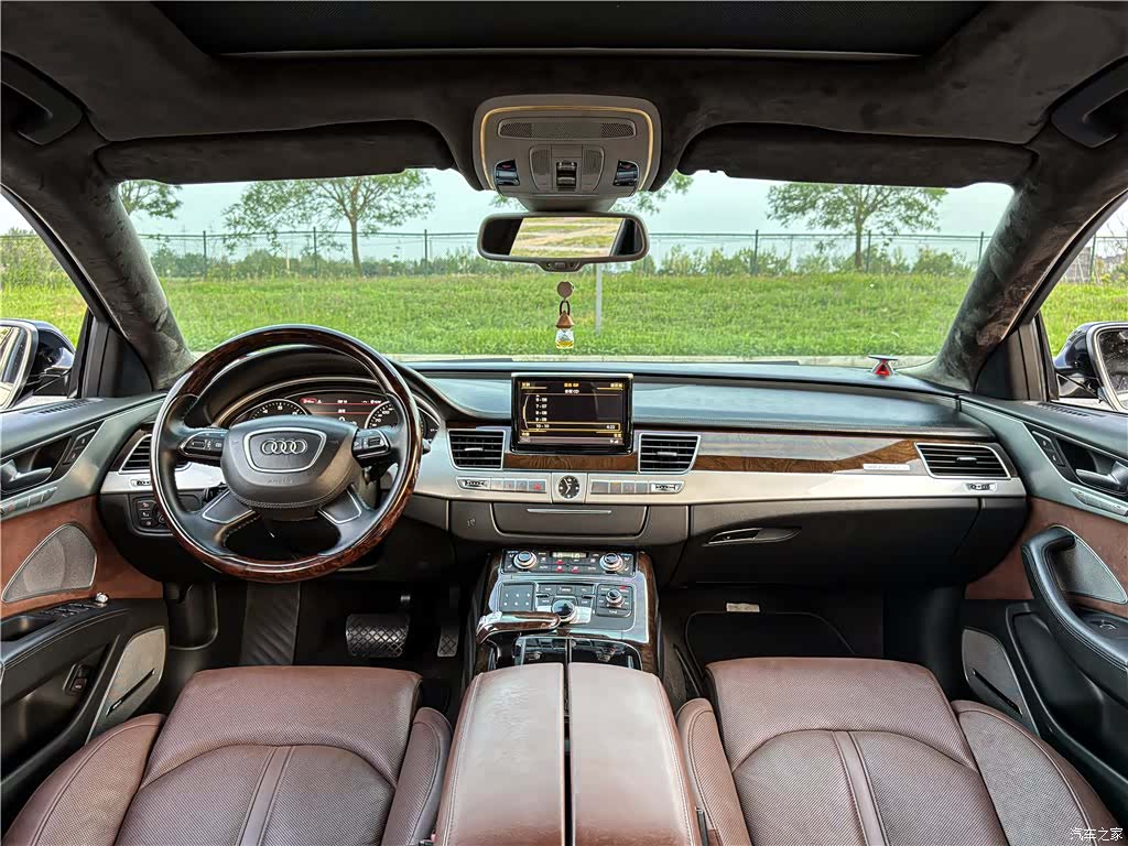 Audi A8L, 2013 21
