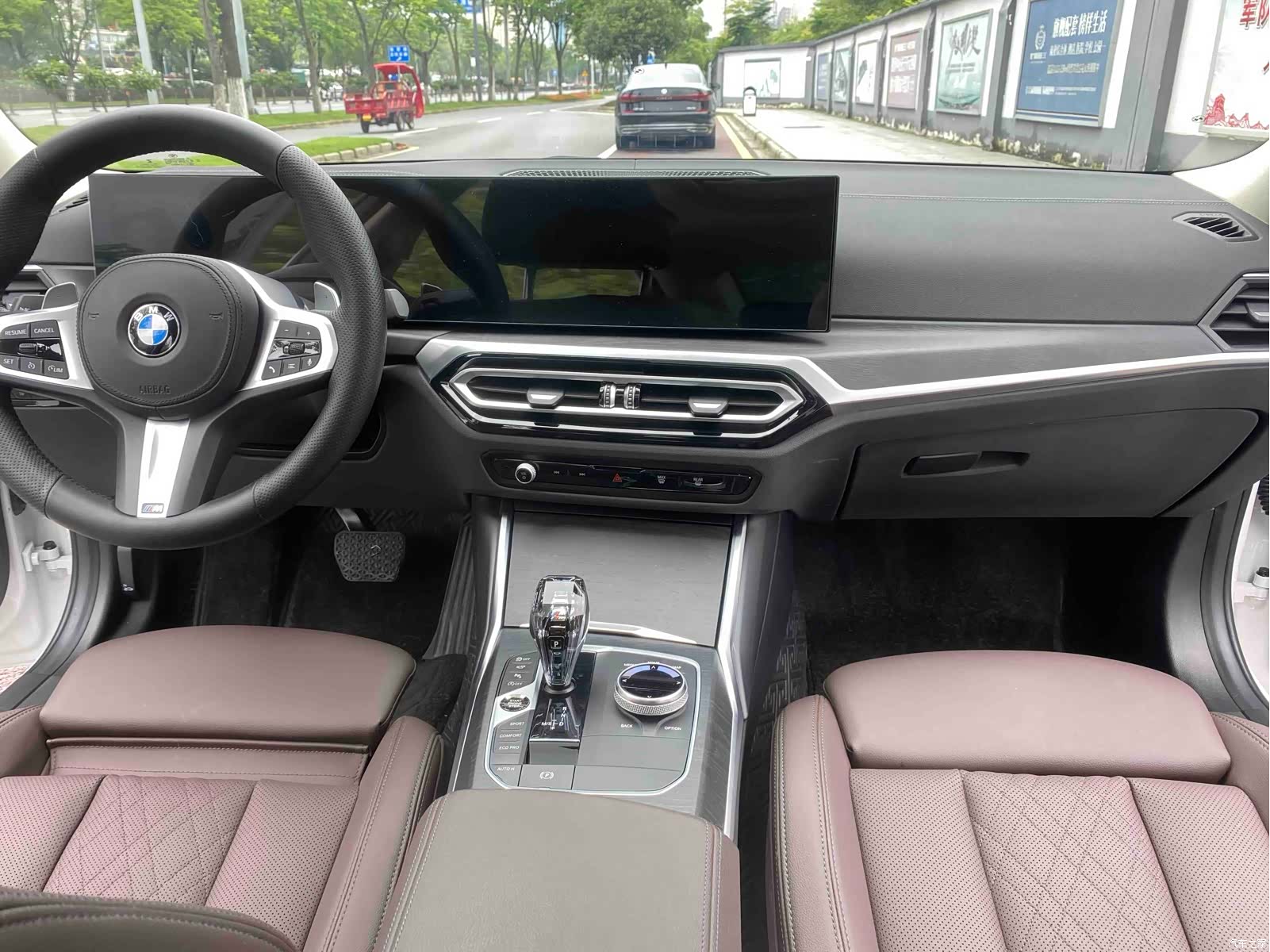 BMW 3 Series, 2023 все фото