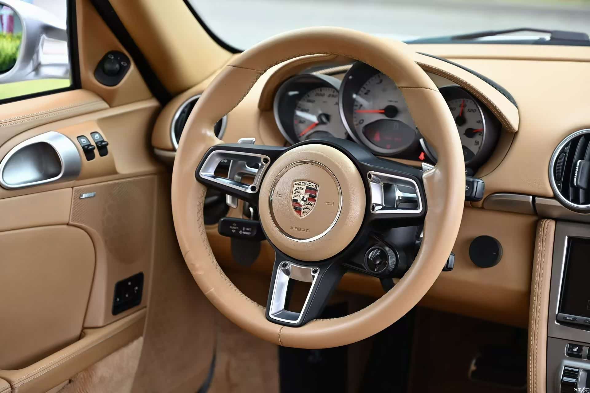 Porsche Cayman, 2006 10