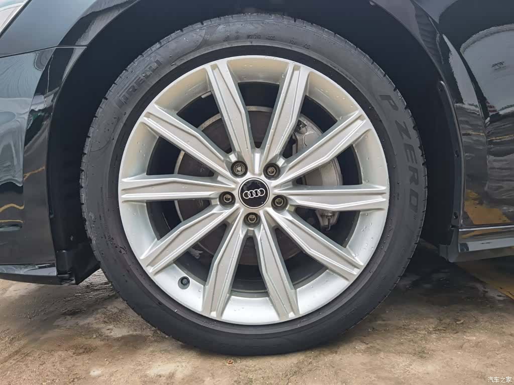 Audi A6L, 2022 30