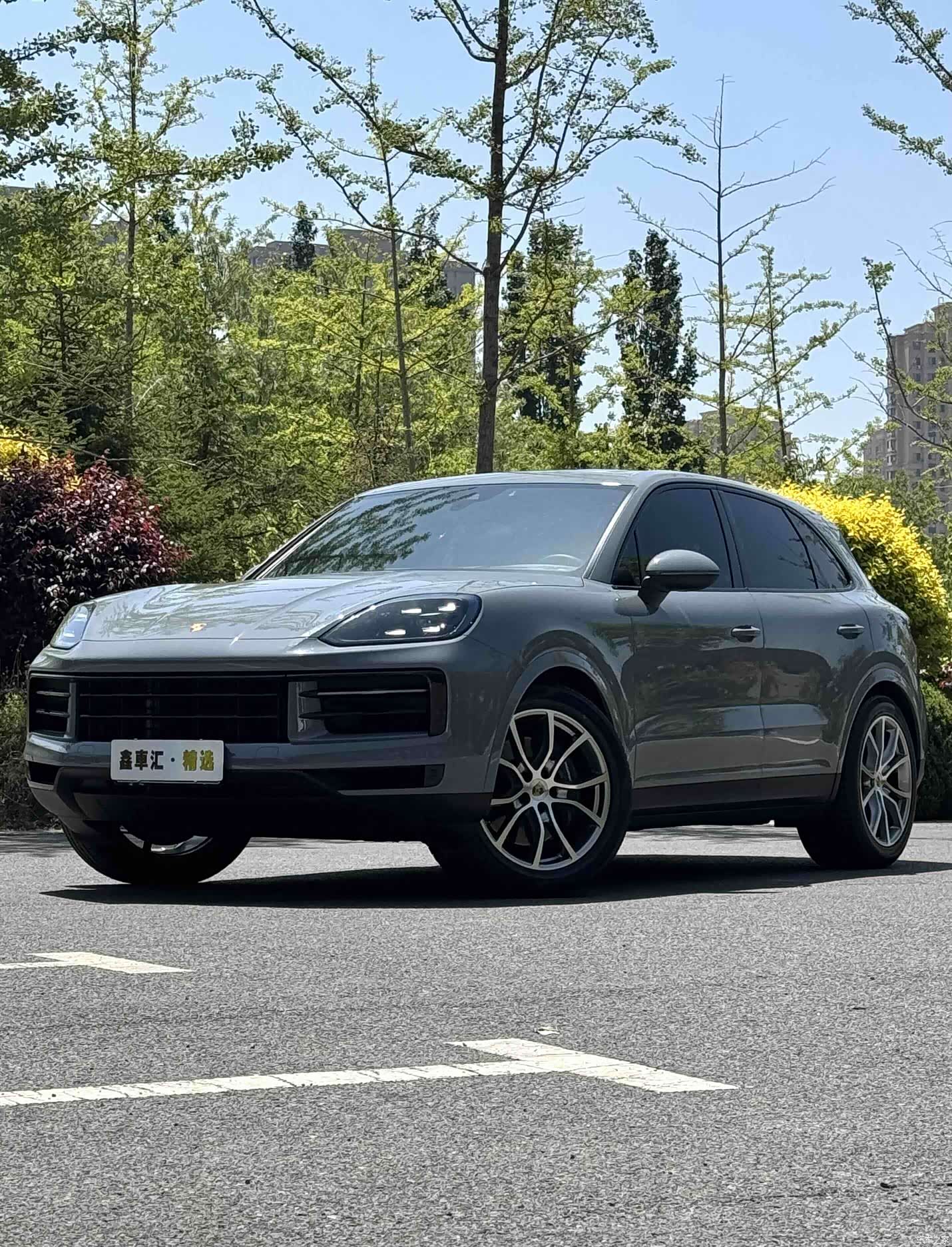 Porsche Cayenne, 2024 3