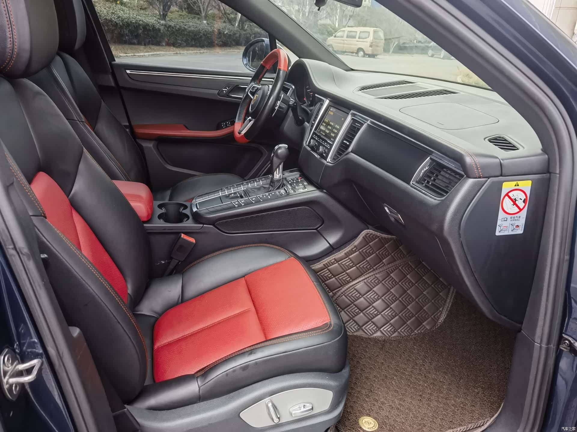 Porsche Macan, 2017 16