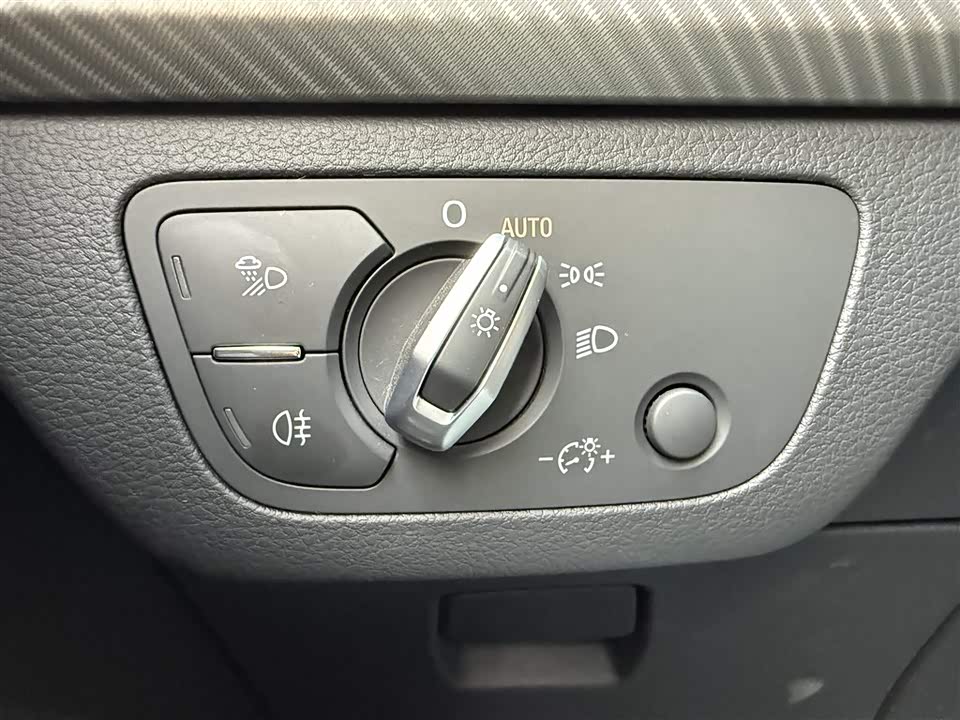 Audi Q5L Audi Q5L