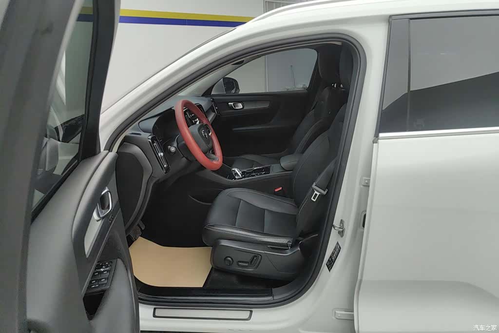 Volvo XC40, 2021 9