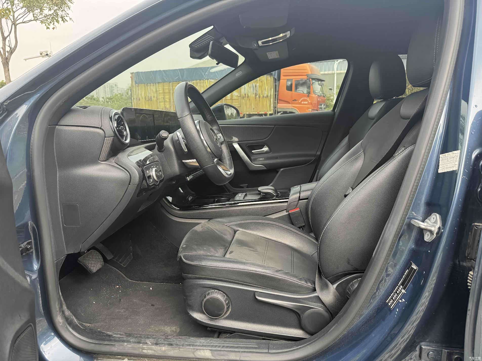 Mercedes-Benz A-Class, 2019 13