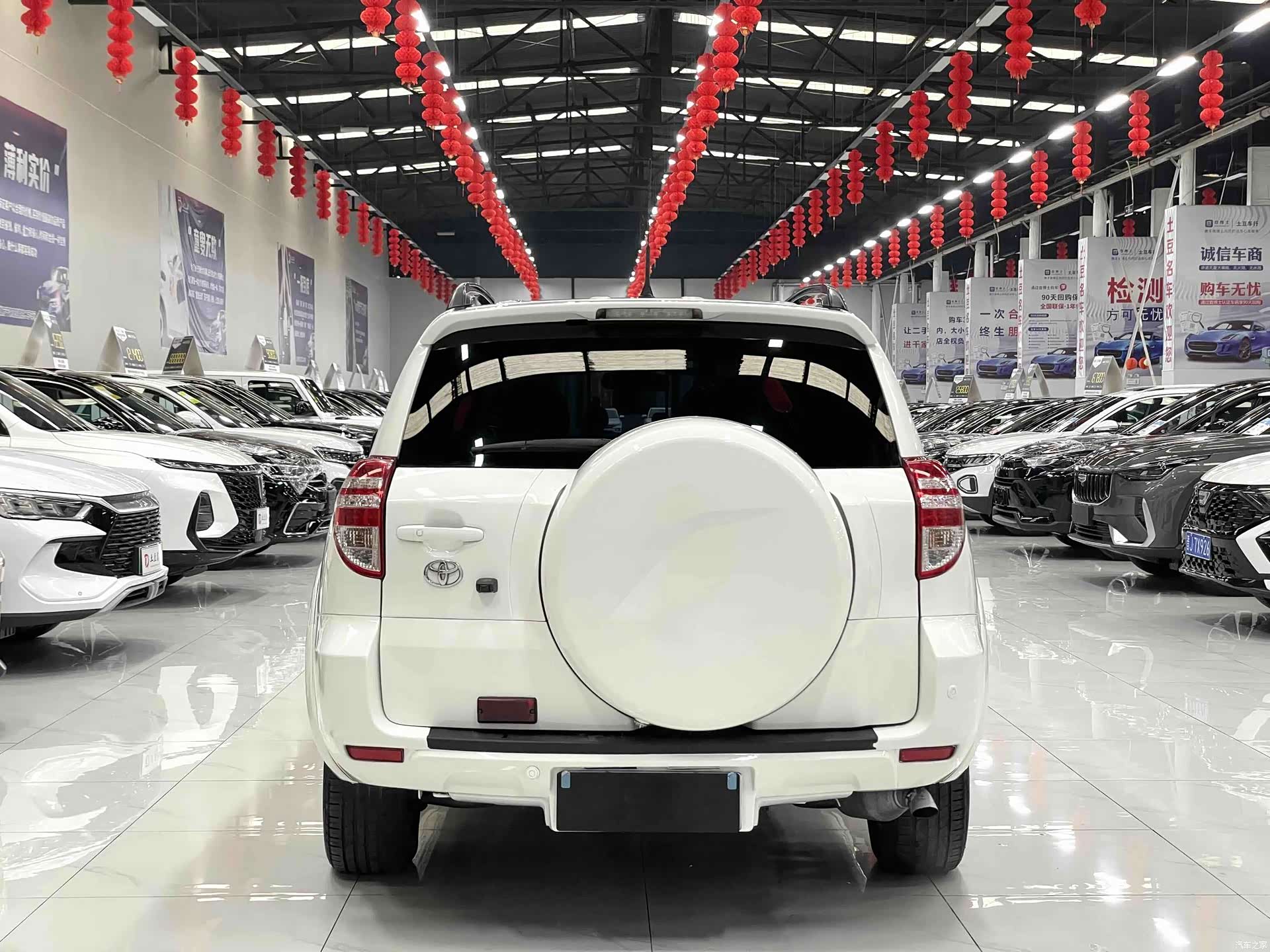 Toyota RAV4, 2011 все фото
