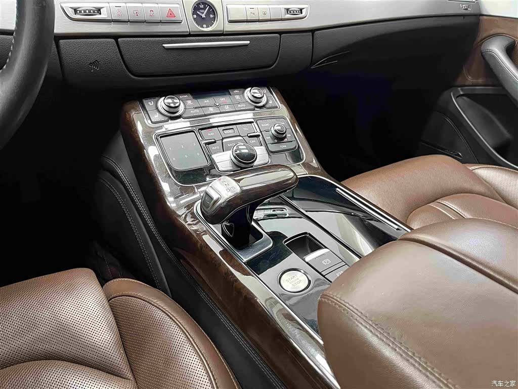 Audi A8L, 2014 9