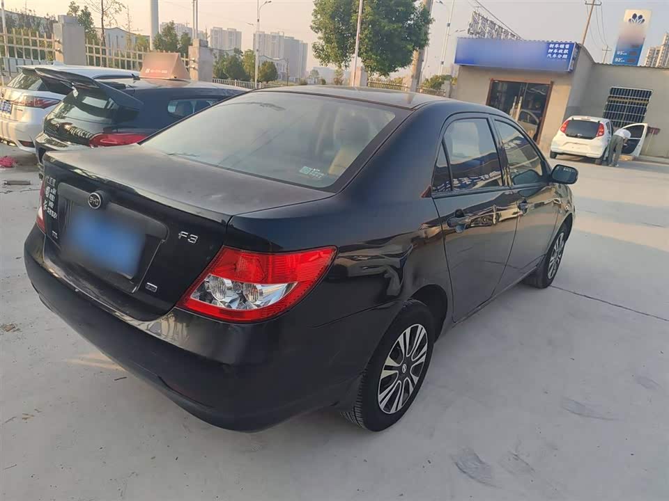 BYD F3