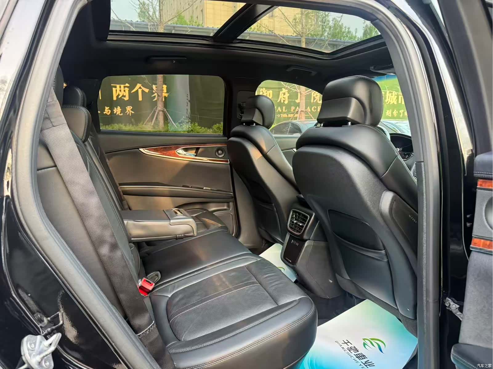 Lincoln MKX, 2018 9