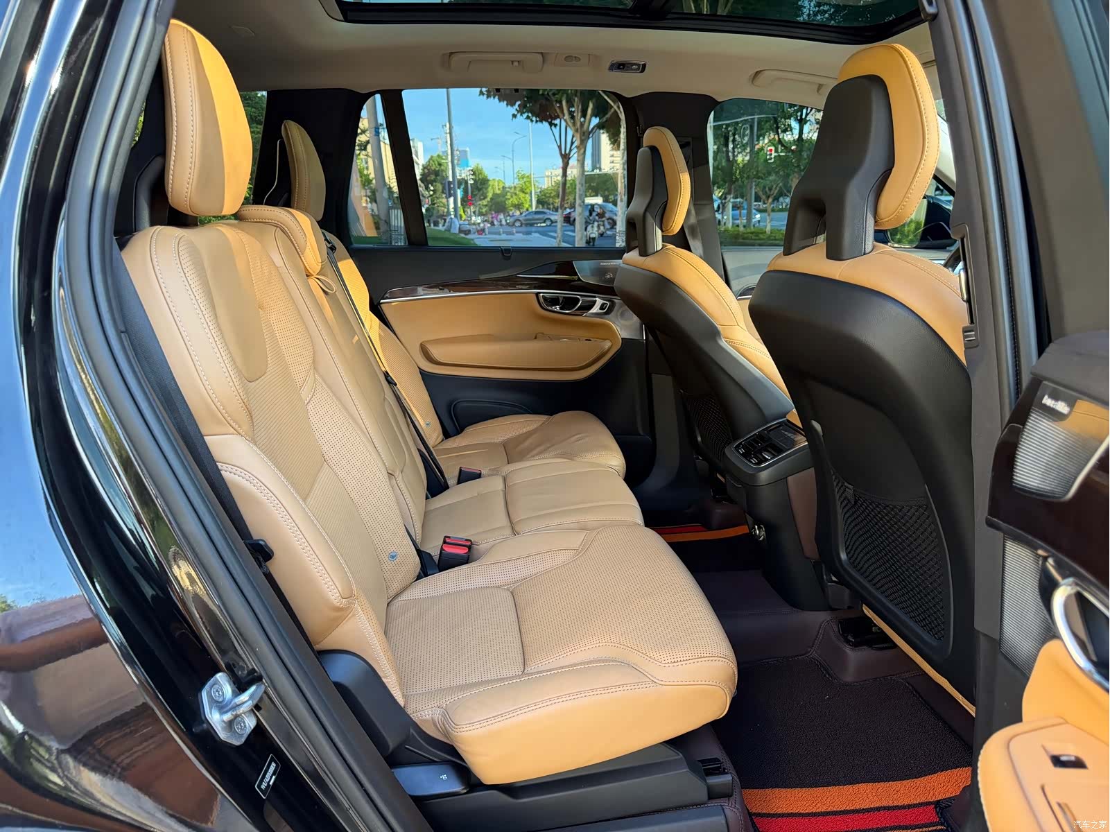 Volvo XC90, 2018 15