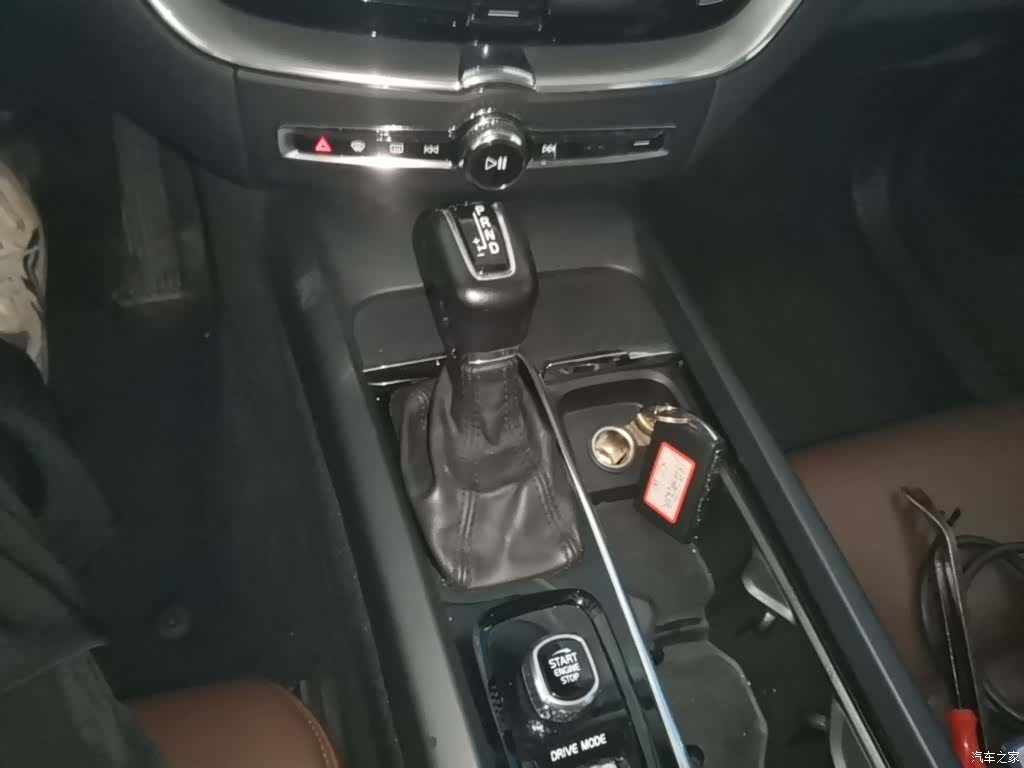 Volvo XC60, 2018 14