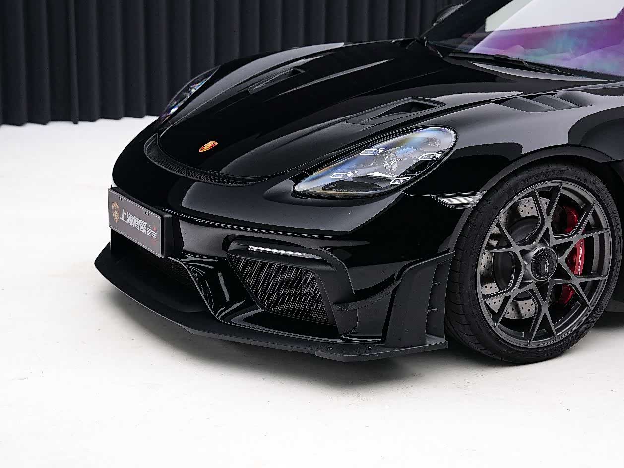 Porsche GT4, 2025 7