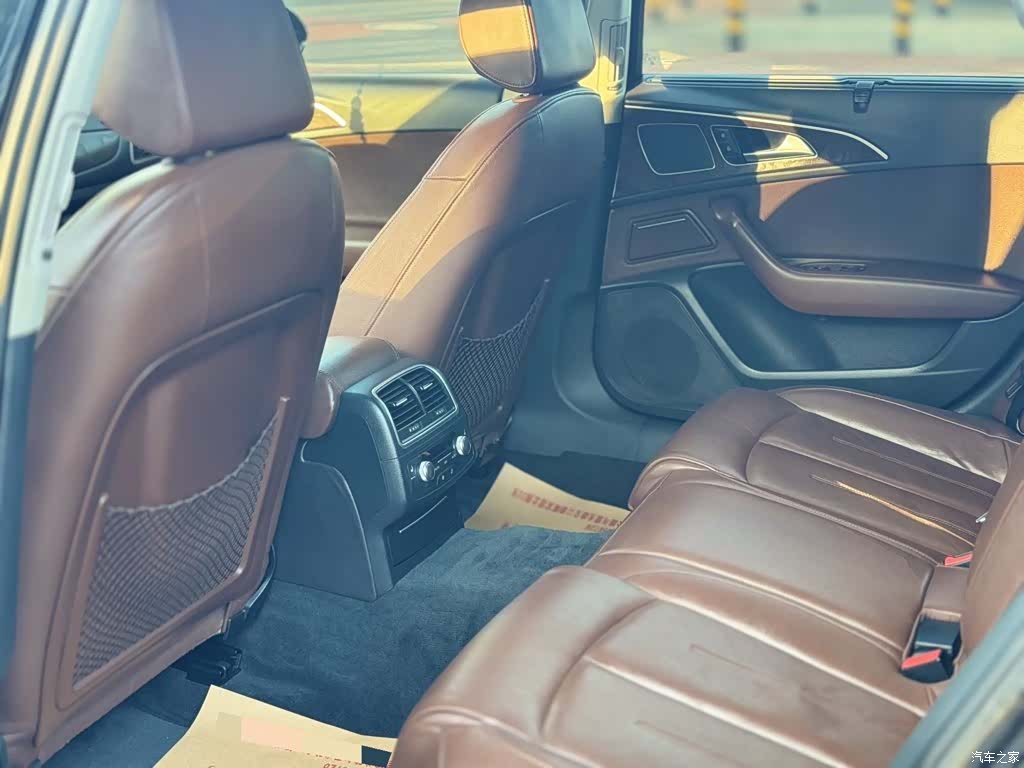 Audi A6L, 2015 8