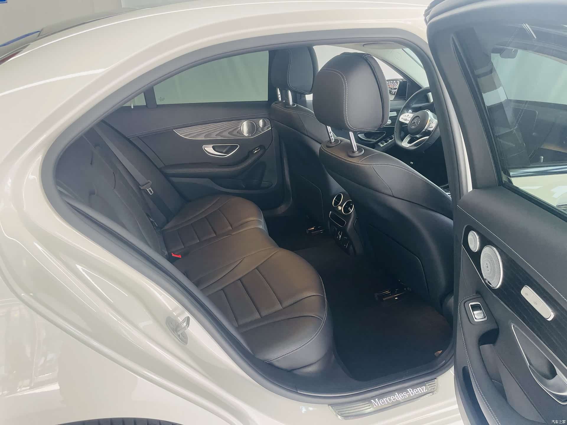 Mercedes-Benz C-Class, 2021 14