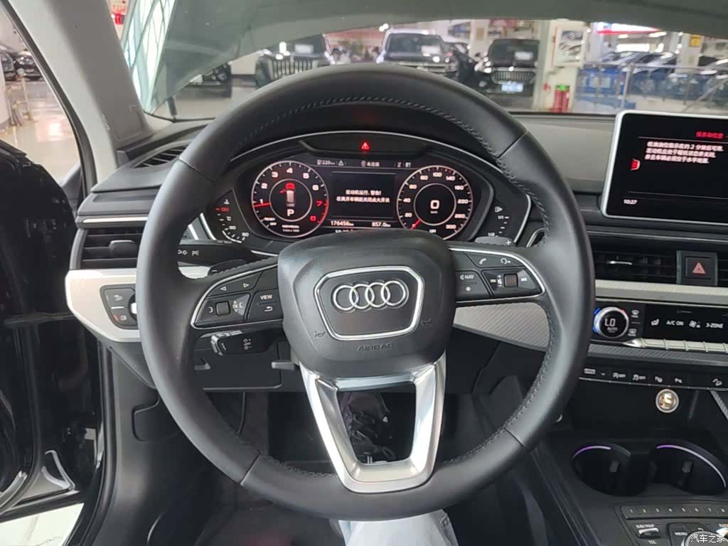 Audi A4, 2018 11
