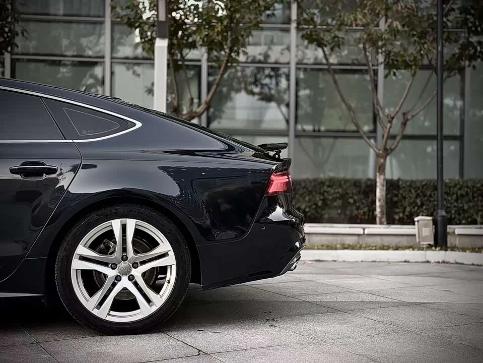 Audi A7