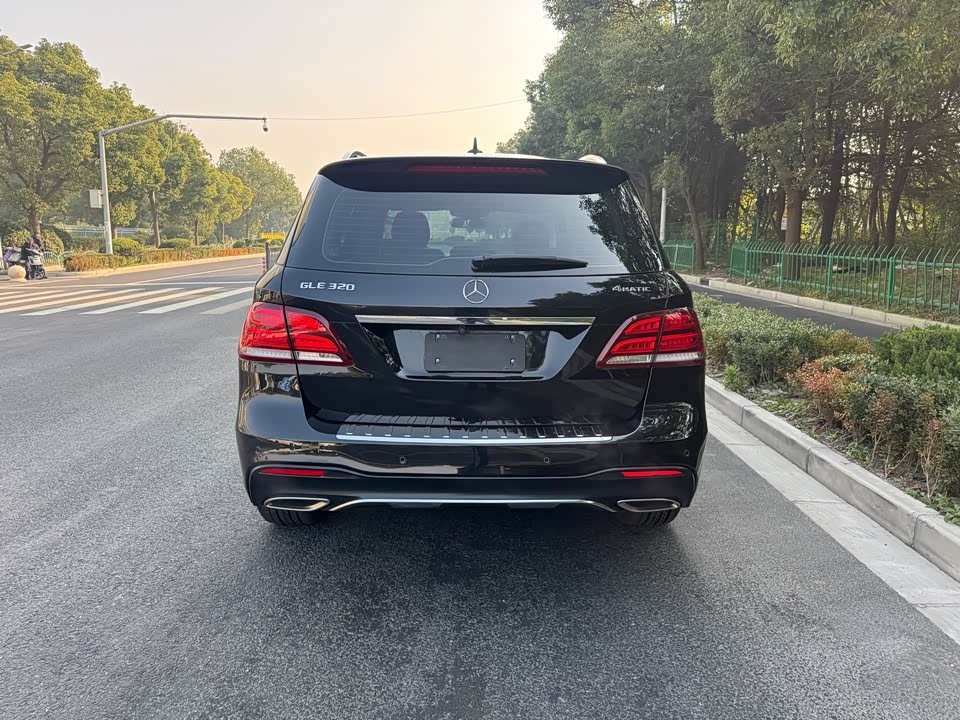 Mercedes-Benz GLE
