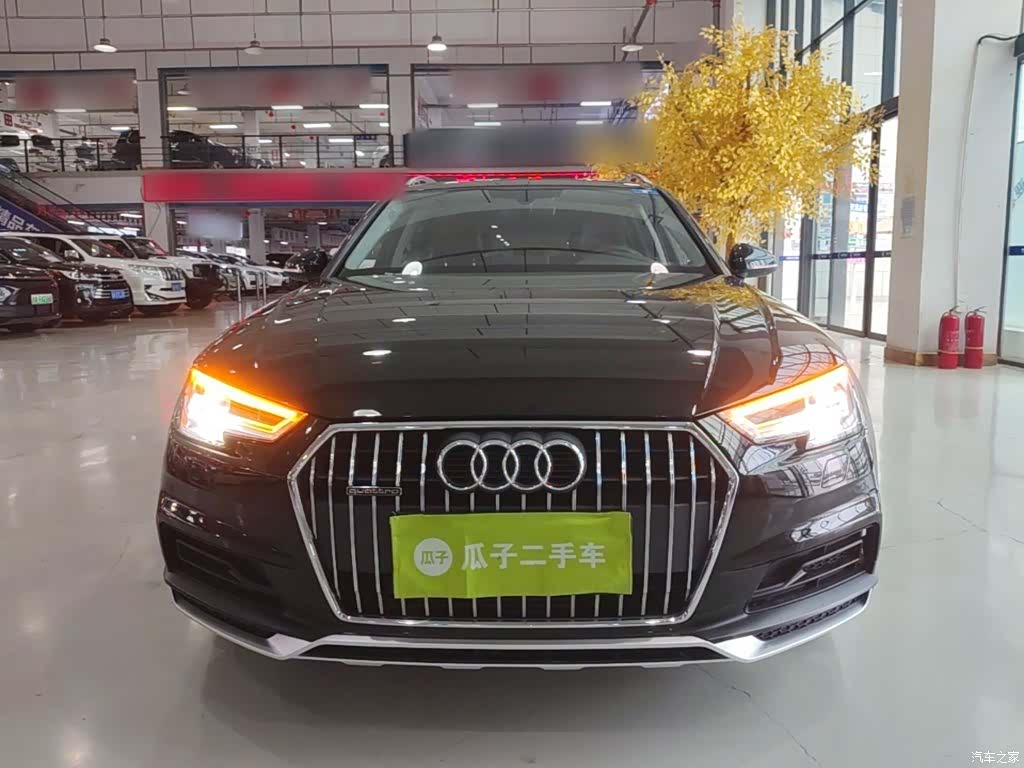 Audi A4, 2018 3