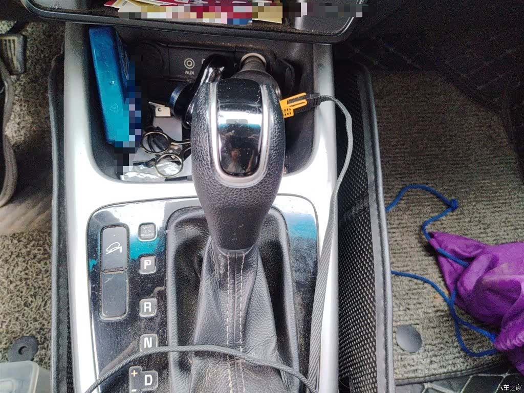 Kia KX3, 2016 10