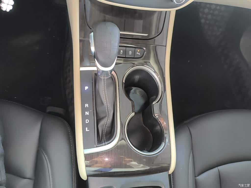 Buick Verano, 2017 14