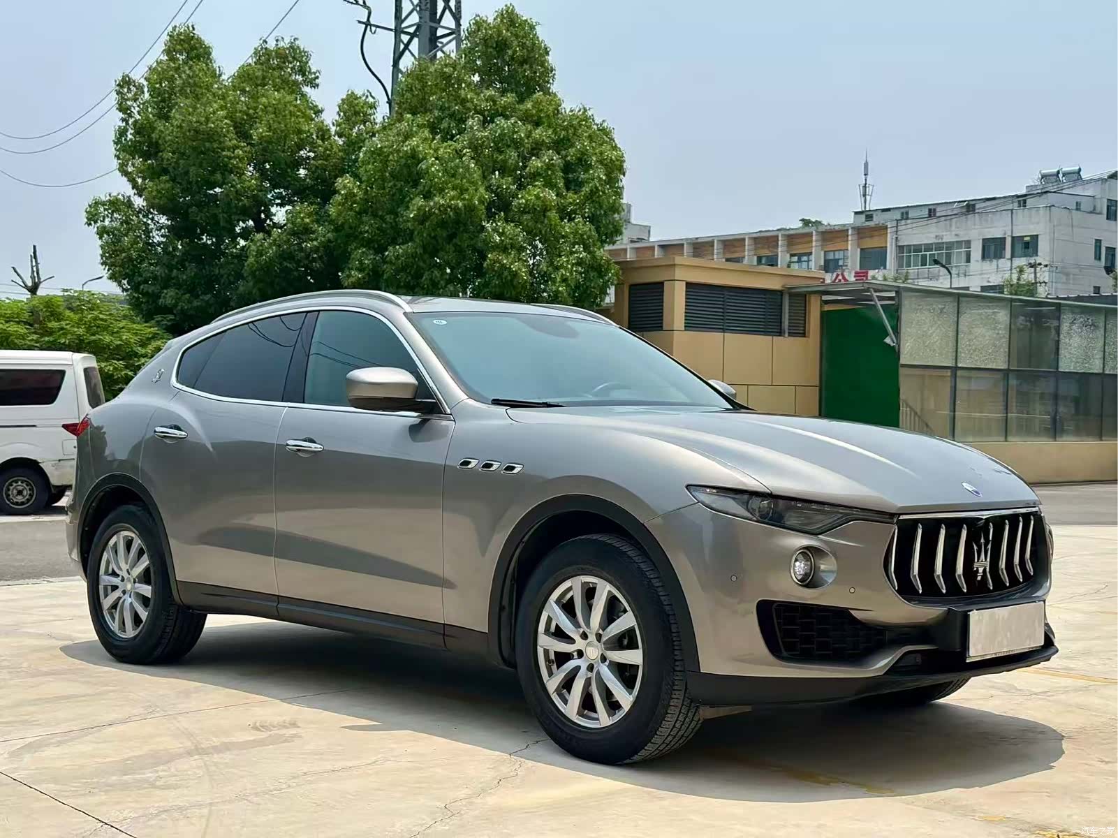 Maserati Levante, 2016 3