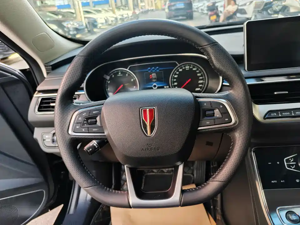 Hongqi H5