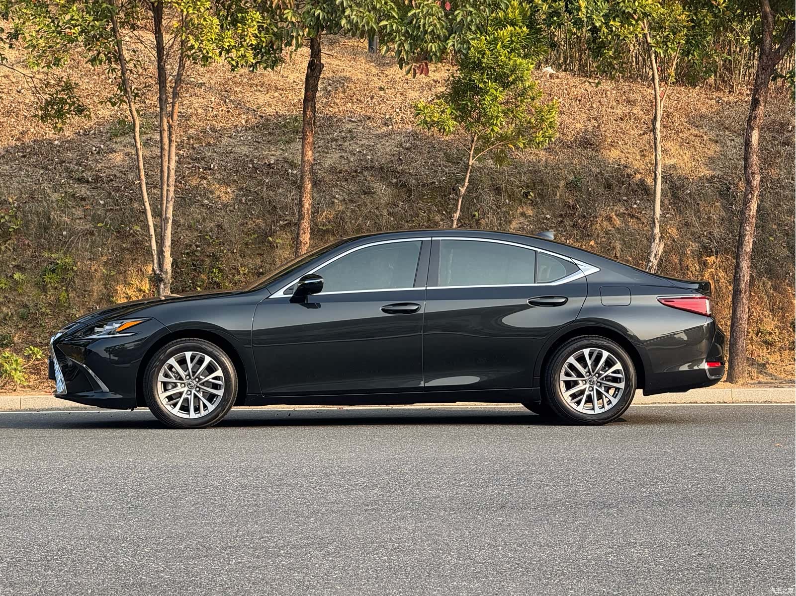 Lexus ES, 2024 6